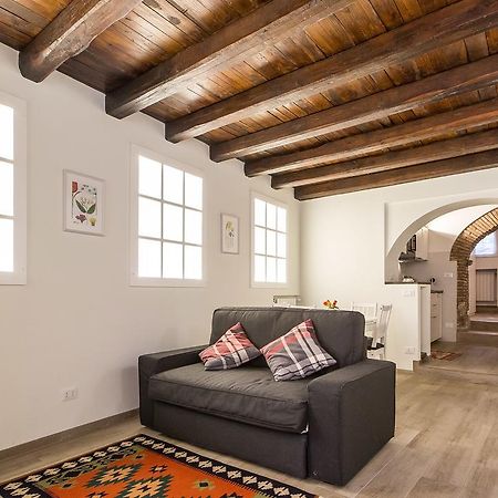Rental In Rome Trastevere White Exterior photo
