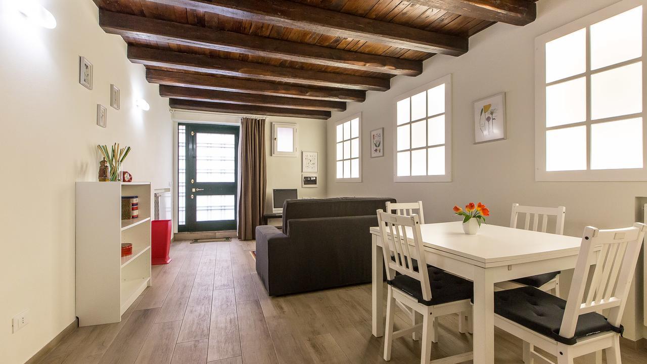 Rental In Rome Trastevere White Exterior photo