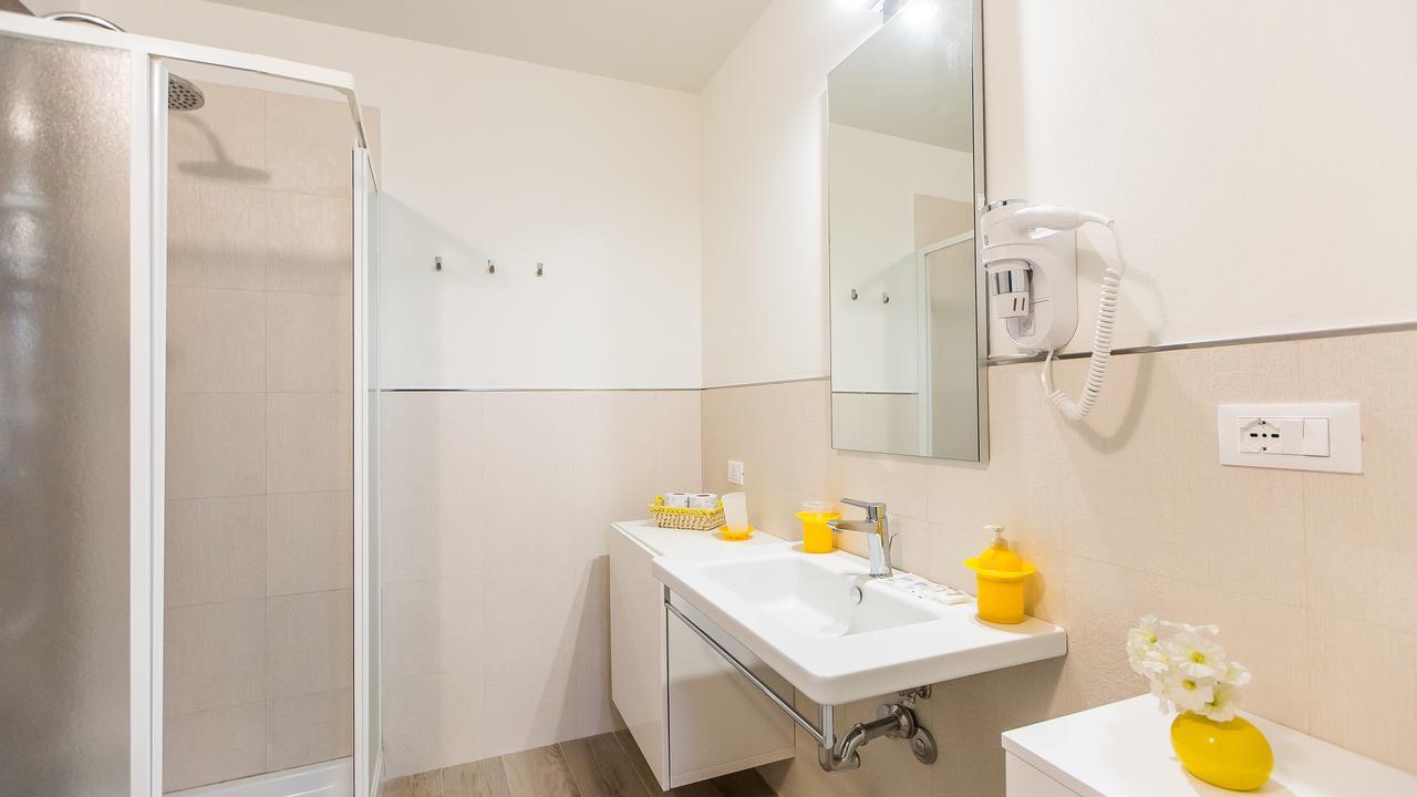 Rental In Rome Trastevere White Exterior photo